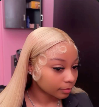 Ela's Essentials HD 13x4 613 Straight frontal Wig